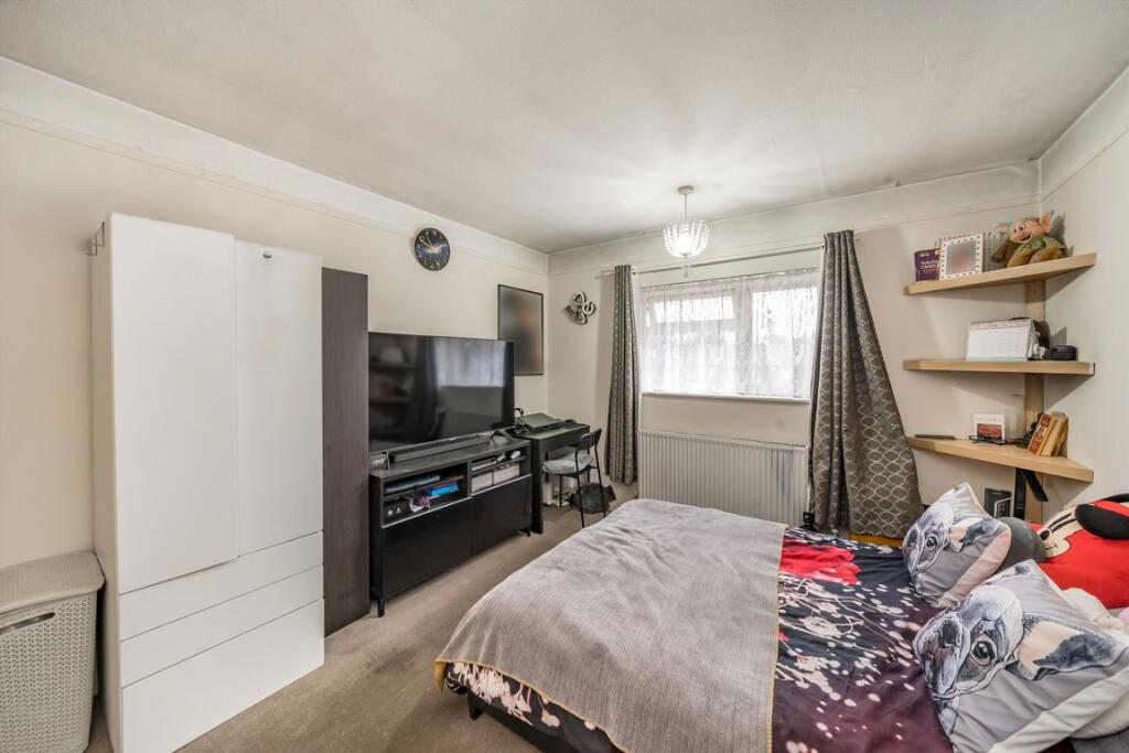 House in London - View 5