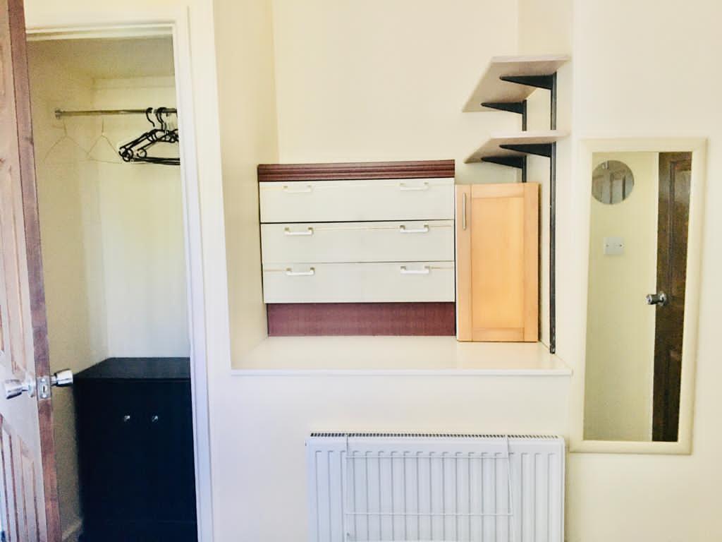 6 bedroom terraced house for rent
