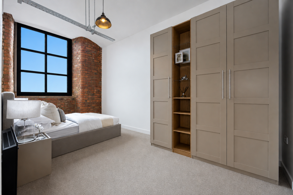 Apartment in Manchester, Miles Platting - View 5
