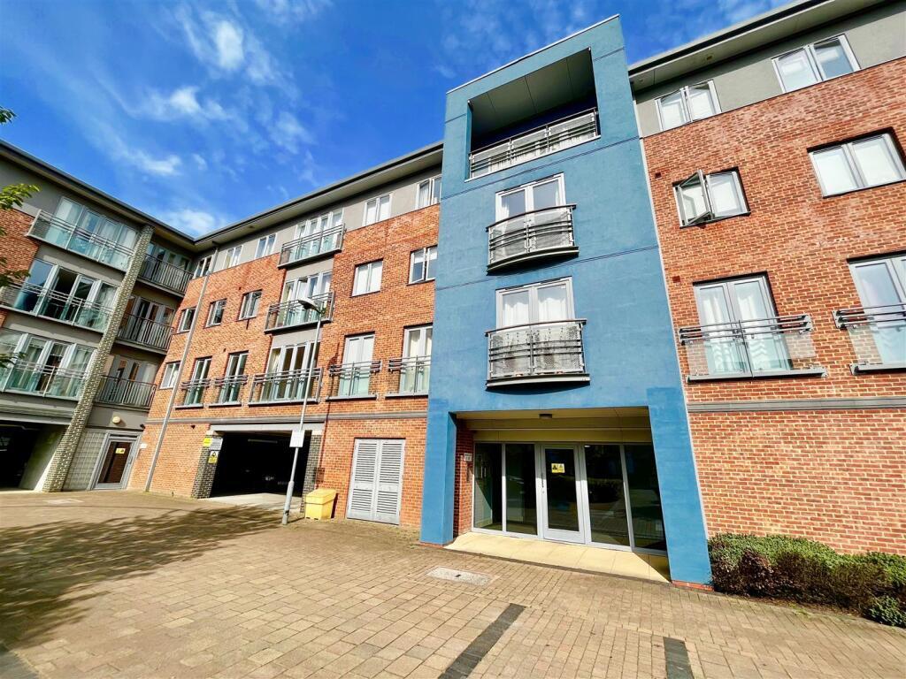 Main image of property: 22 Marmion Court, Worsdell Drive, Gateshead, Tyne and Wear NE8 2EY