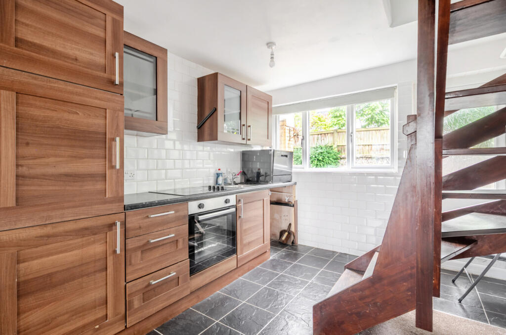 Wharton Road, Bromley, BR1 photo 3