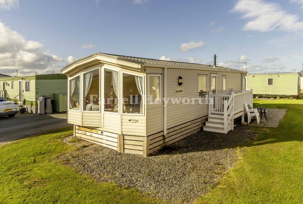 2-bed house on Moneyclose Lane, Heysham, Morecambe, £25,000