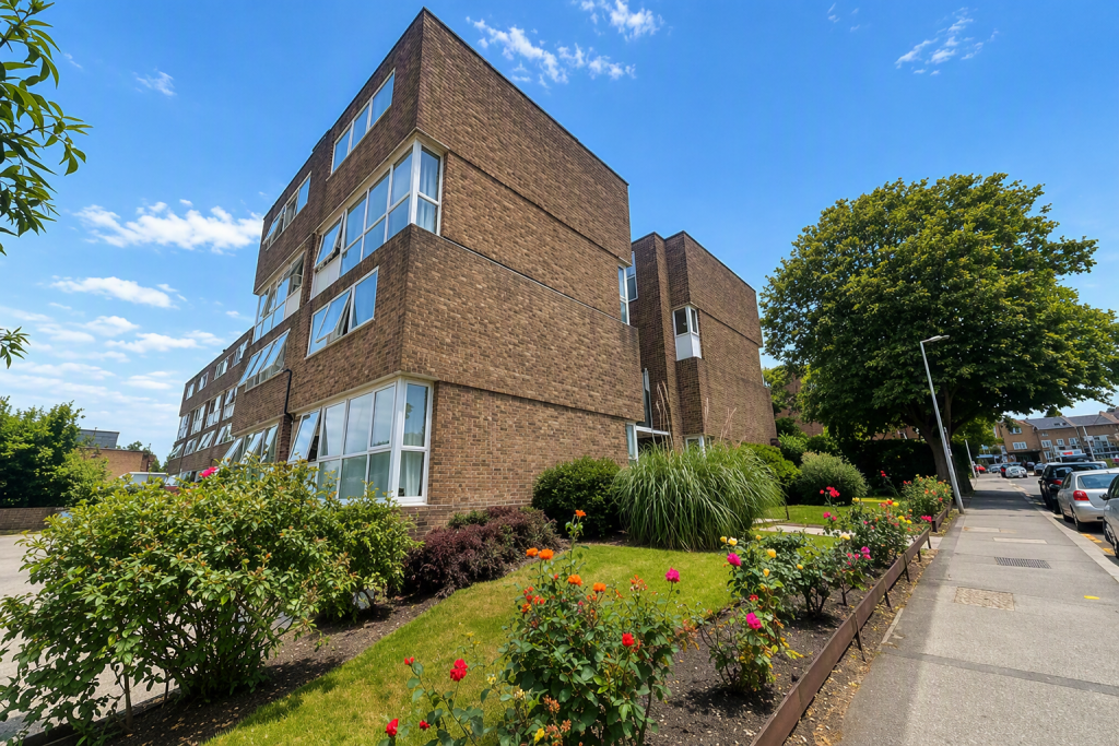 Main image of property: Woodleigh, Churchfields, South Woodford, E18