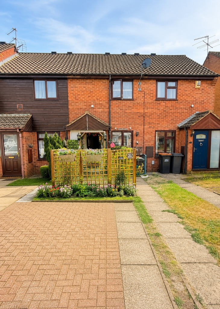 2-bed terraced on Wyngates, Leighton Buzzard, LU7, £285,000