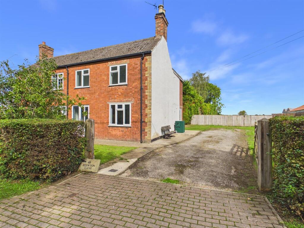 Main image of property: Stewton Lane, Louth