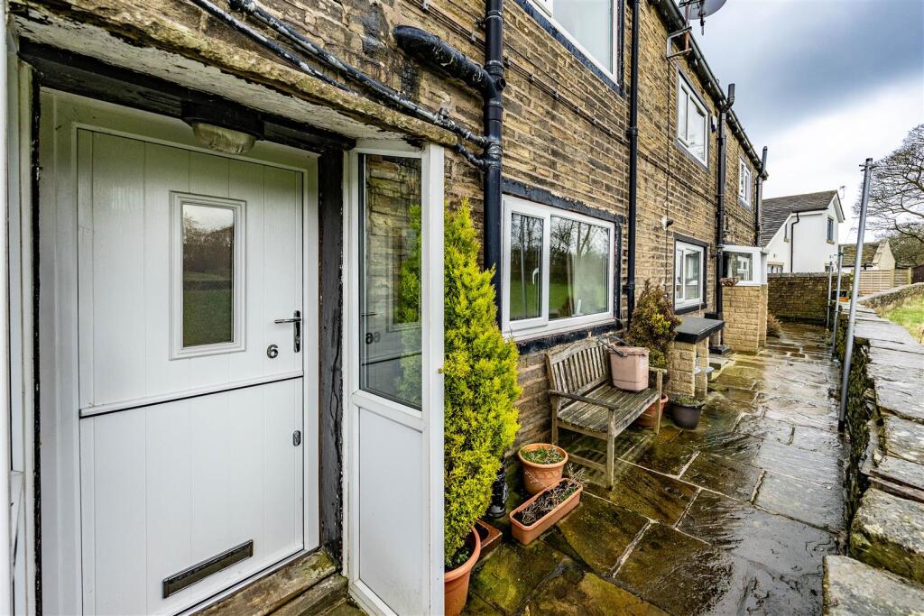 Main image of property: Bunney Green, Halifax