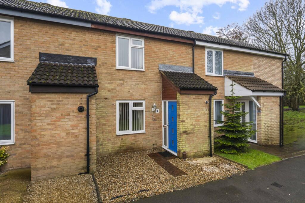 2-bed terraced on Wentworth Drive, Bishop's Stortford, Hertfordshire, CM23, £340,000