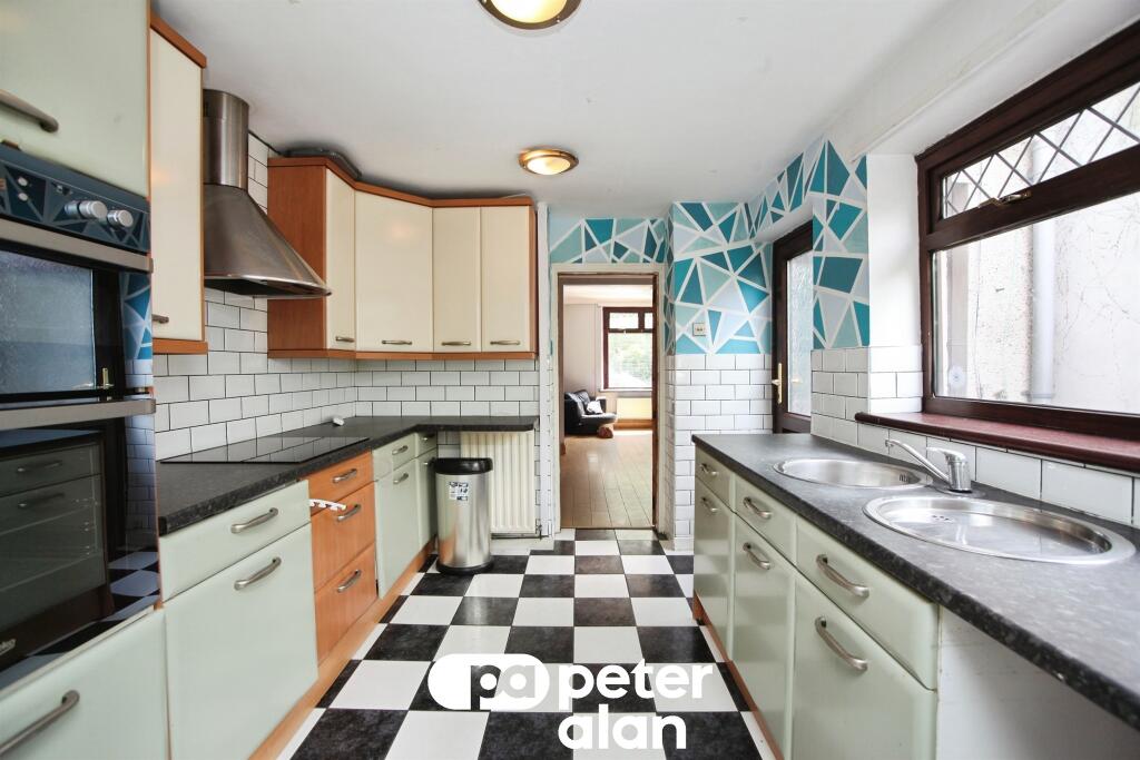 House in Pontllanfraith, Caerphilly - View 6