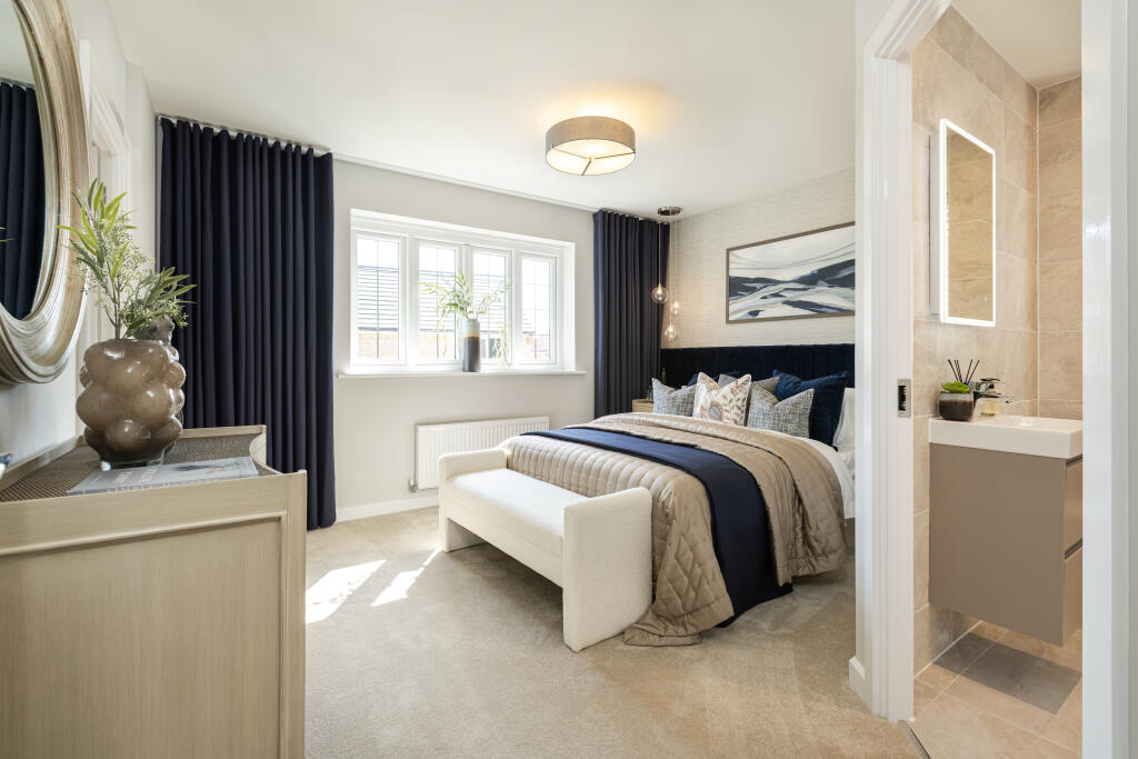 House in Coventry, Keresley - More