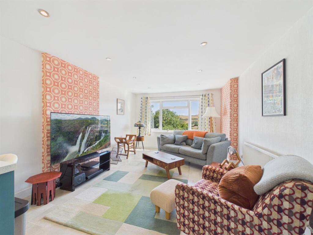 House in Exeter - View 2
