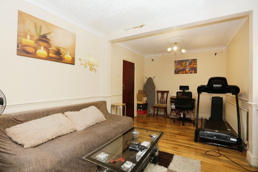 Birkdale Road, Abbey Wood, SE2 photo 4