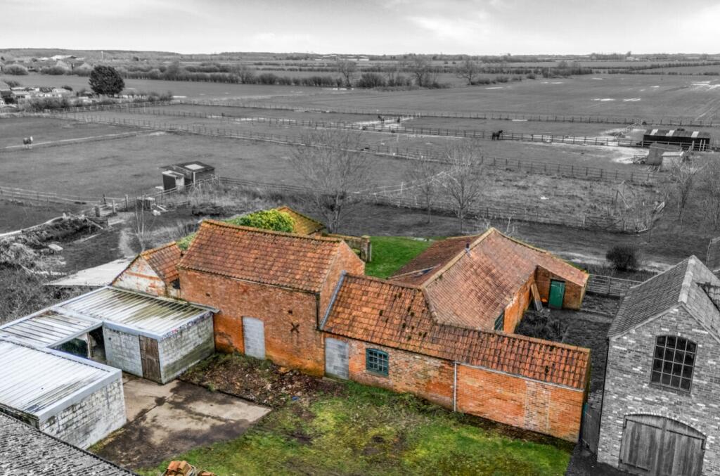 Main image of property: Barn Conversion, South Lane, Middle Rasen, Market Rasen, Lincolnshire, LN8