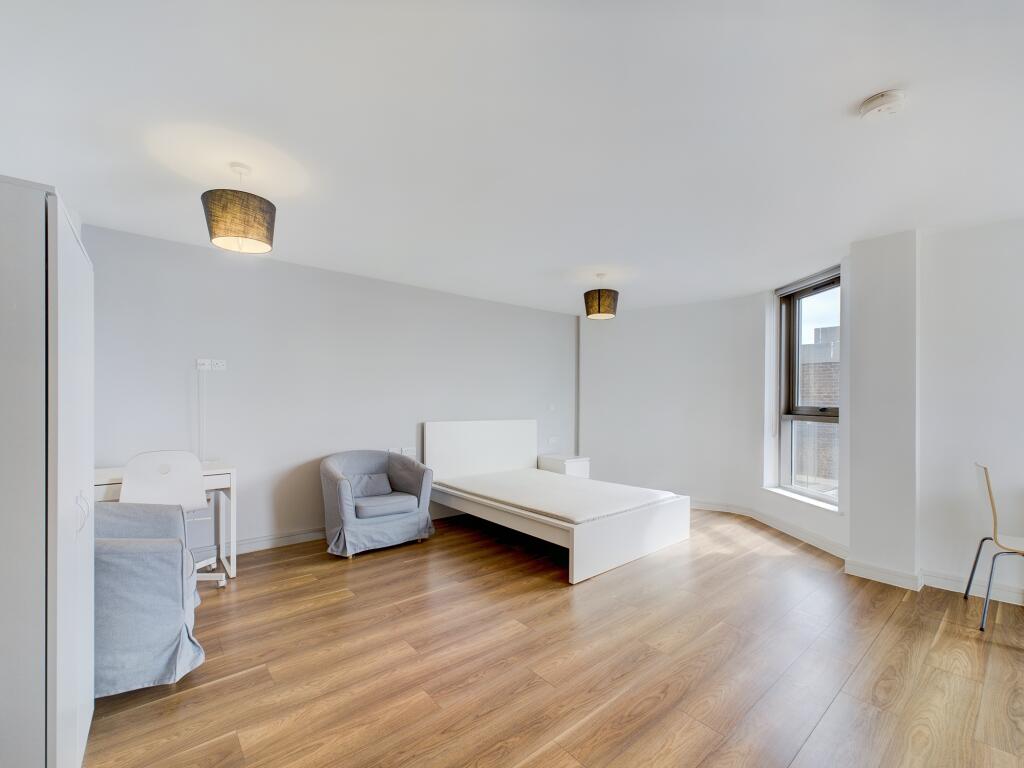 Main image of property: 2 Nation Way, City Centre, Liverpool, L1