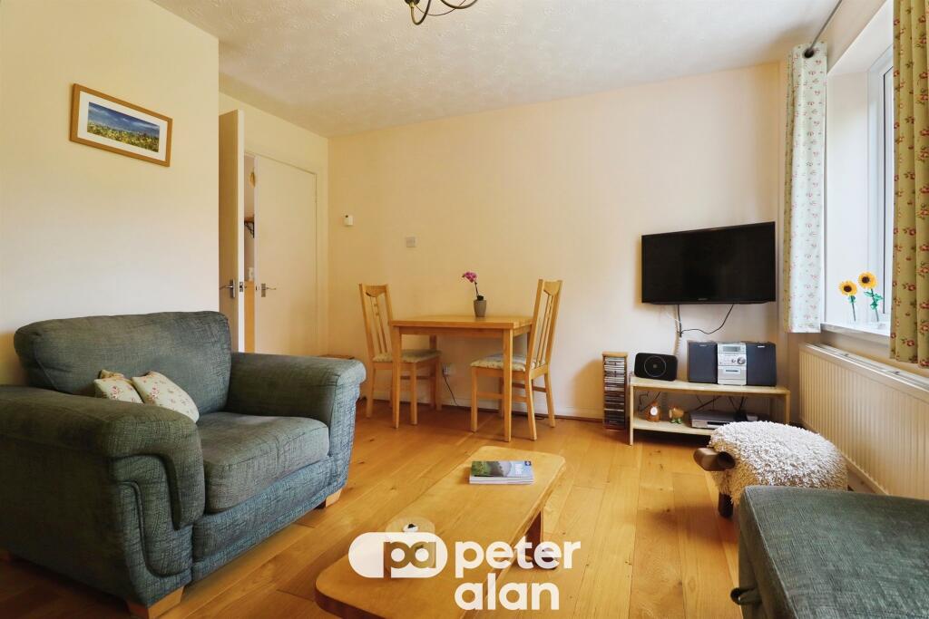 House in Cardiff, Thornhill - View 3