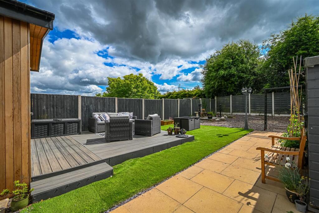 67 Duchess Drive, Bridgnorth photo 2
