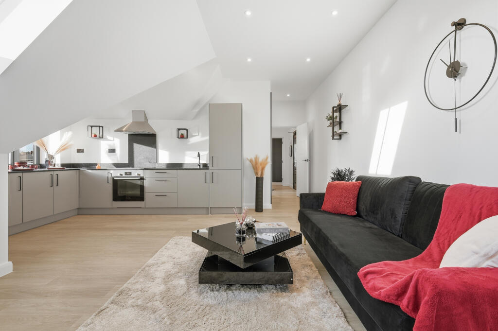 Main image of property: Headgate, Colchester, CO3 3BT