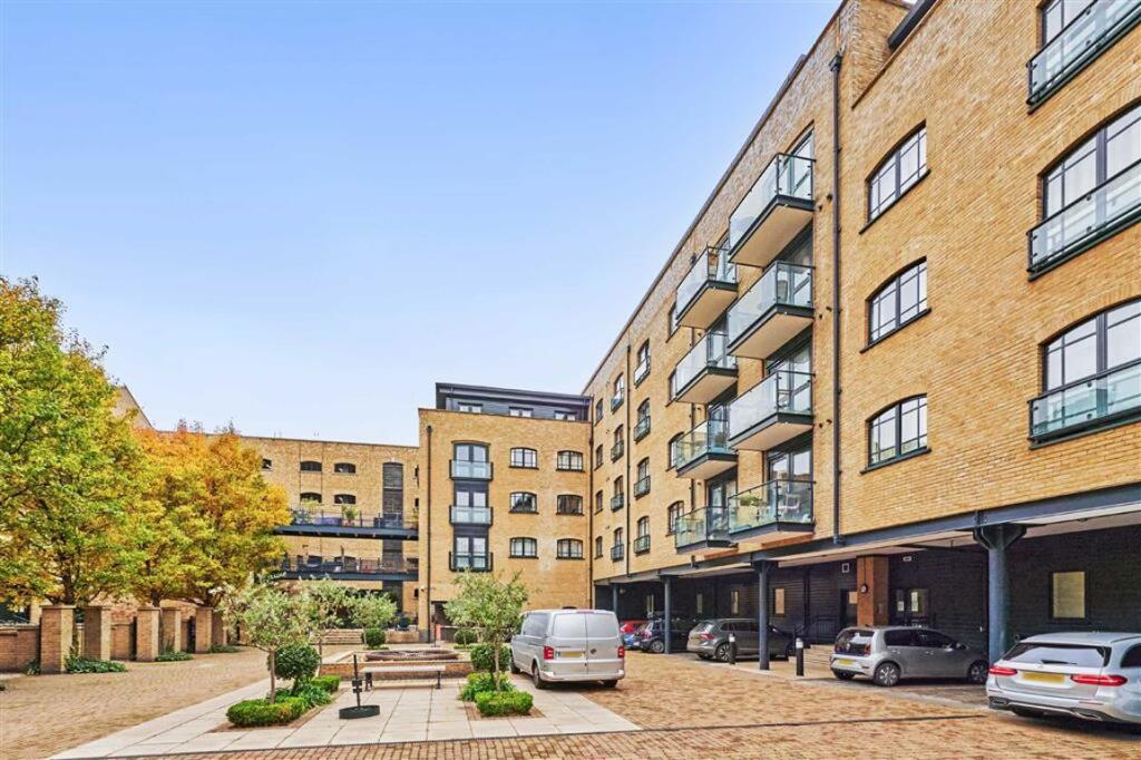 Main image of property: Butlers & Colonial Wharf, Shad Thames