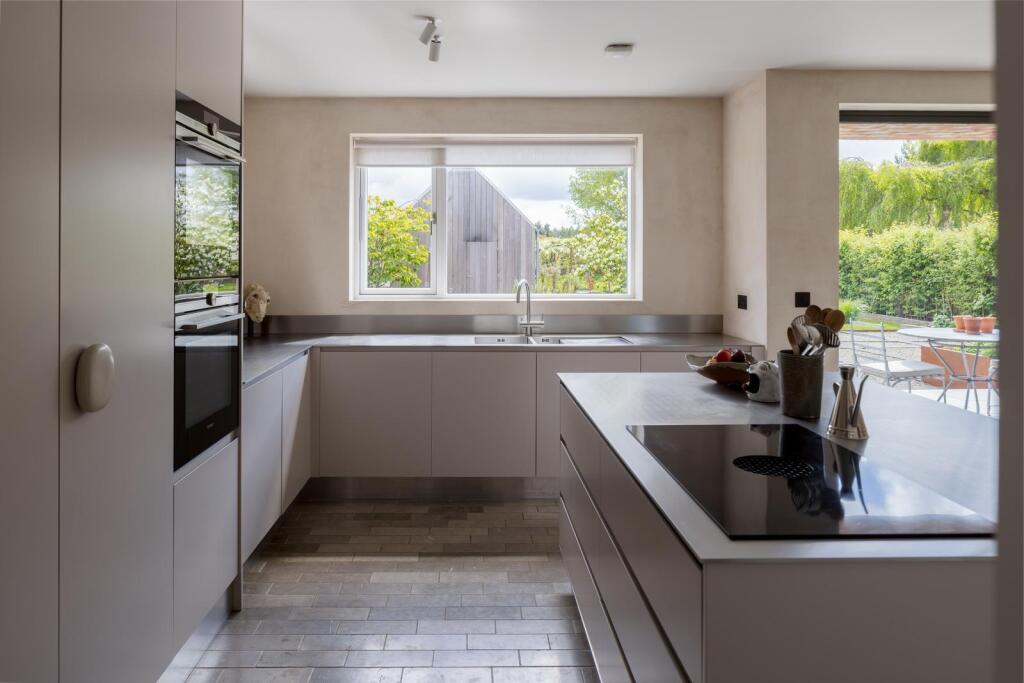 House in Canterbury, Upper Hardres - View 4
