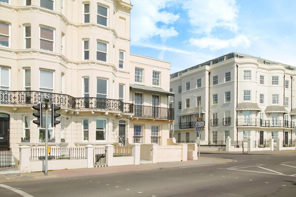 Main image of property: Marine Parade, Worthing BN11 3QF