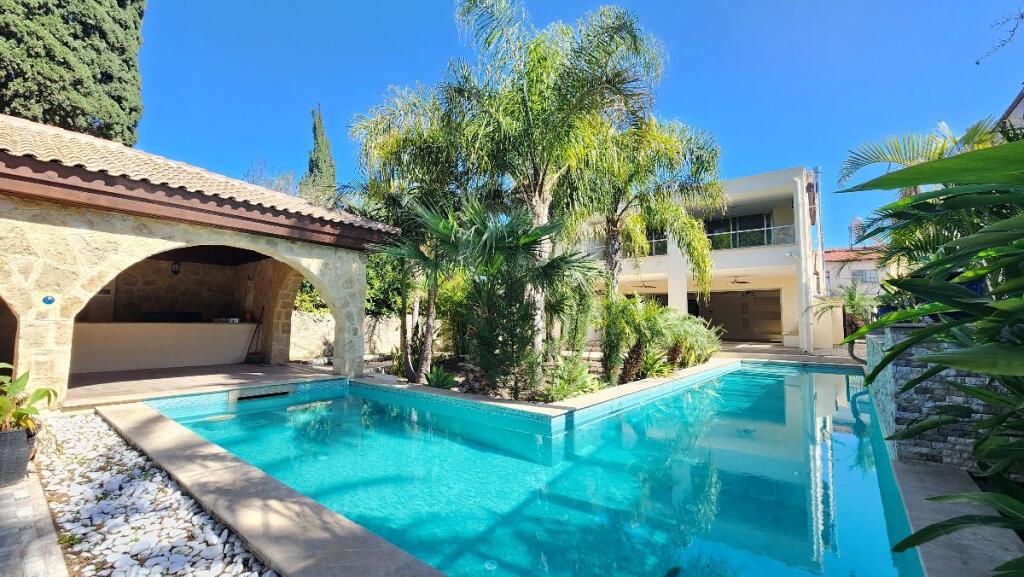 Main image of property: Kyrenia