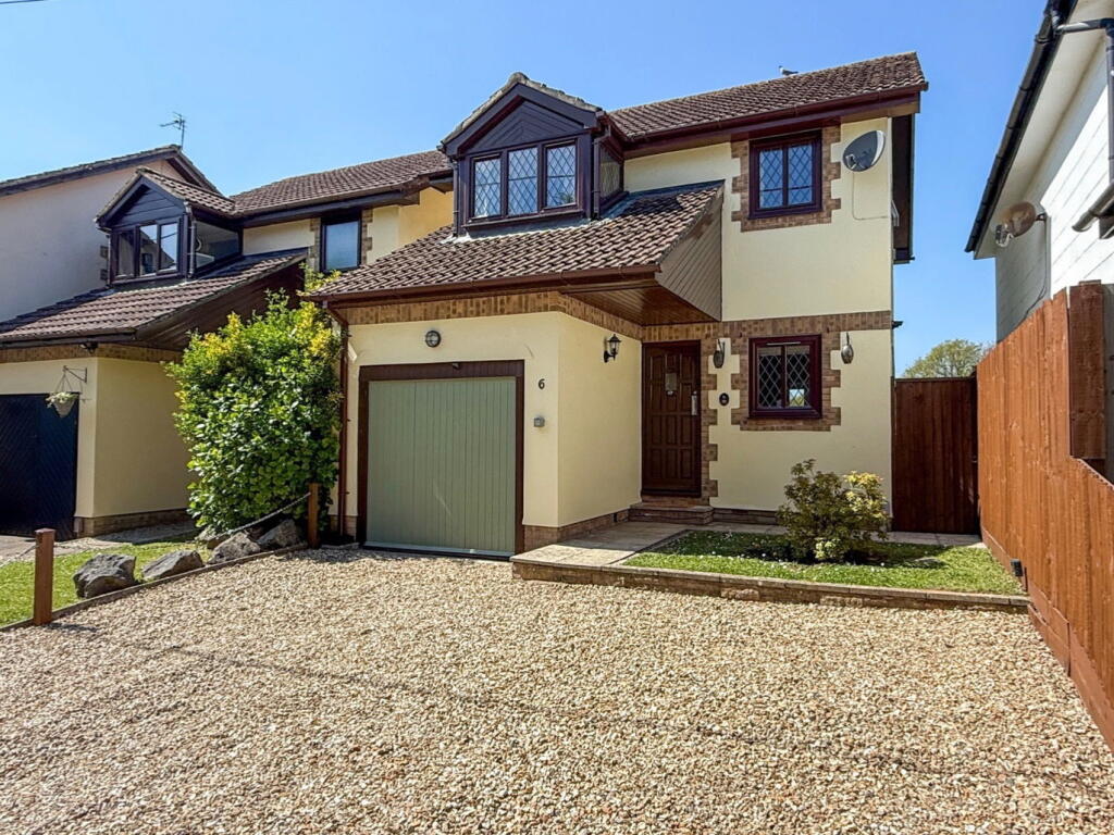 Main image of property: Higher Sandygate, Newton Abbot, TQ12 3PY
