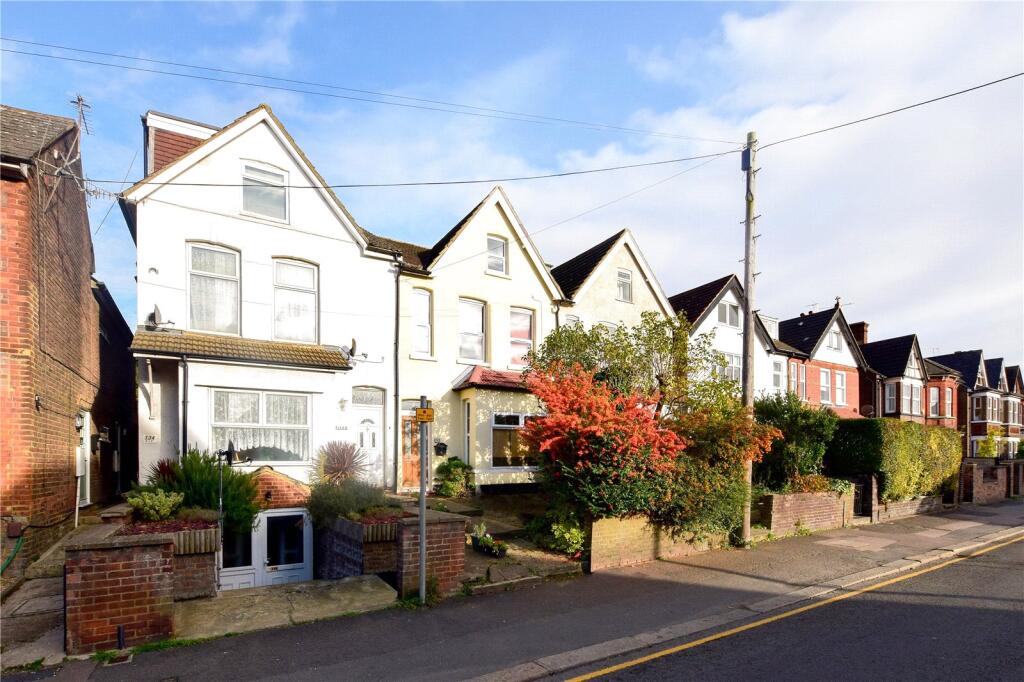 Main image of property: High Street North, Dunstable, LU6