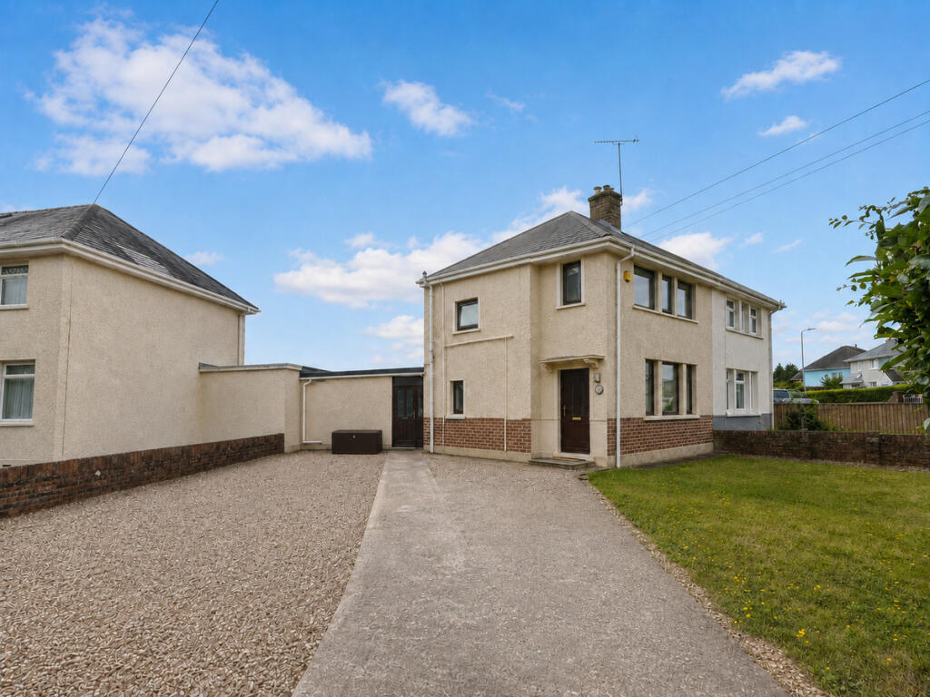 Main image of property: Heol-y-Groes, Pencoed, CF35
