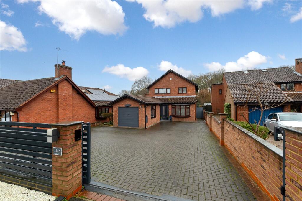 Main image of property: Tower Drive, Neath Hill, Milton Keynes, Buckinghamshire, MK14