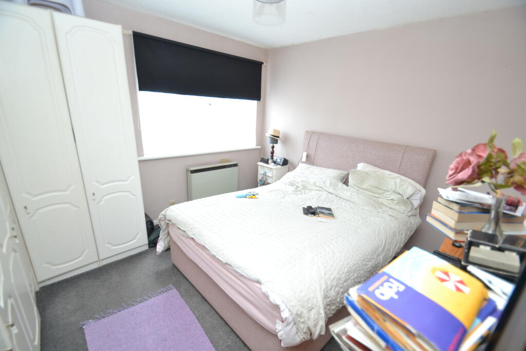 Apartment in Portsmouth - View 5