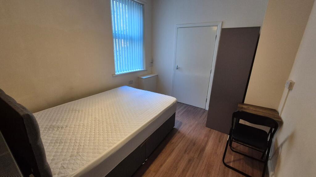 4 bedroom terraced house for rent