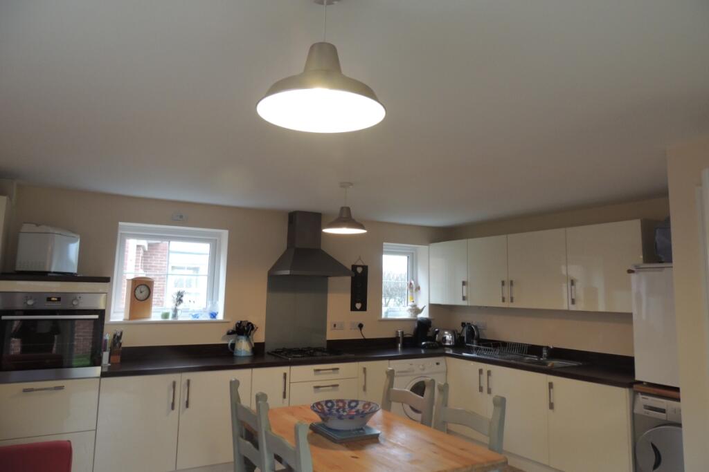 House in Swindon - View 4