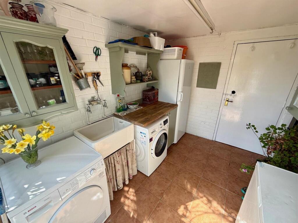 Additional image 14 of Willow Drive, Cheswick Green, Solihull