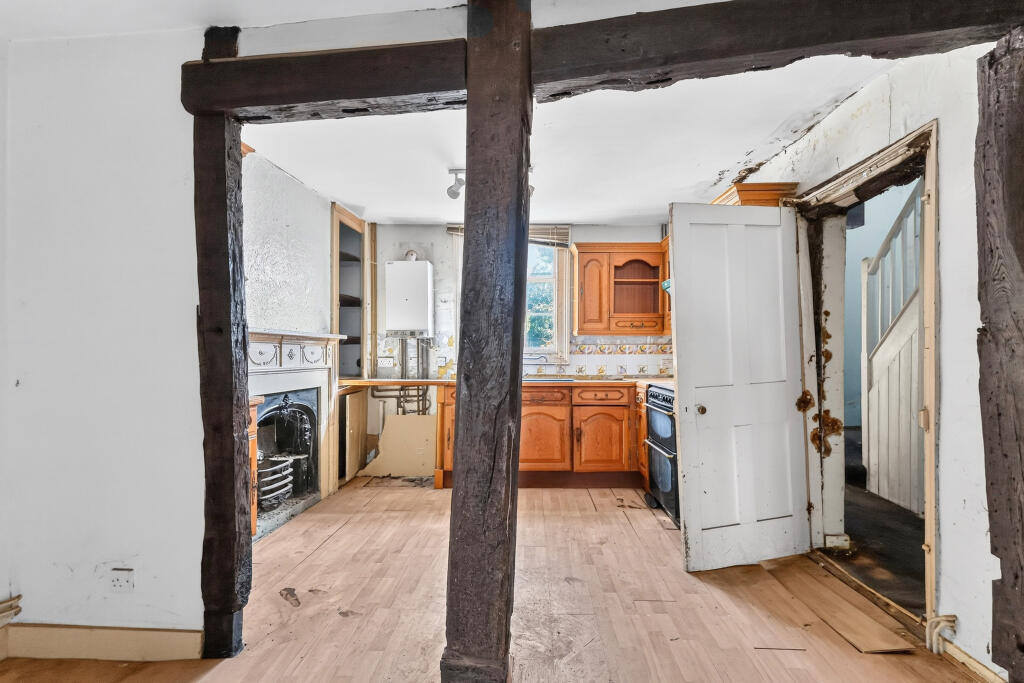 House in Rochester - View 5
