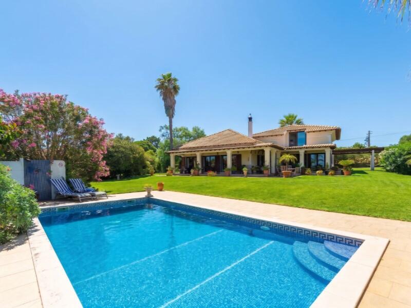 Main image of property: Algarve, Lagoa