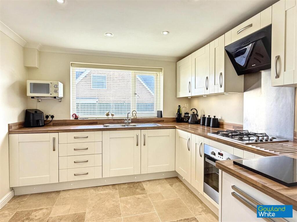 House in Stockton-on-Tees - View 3