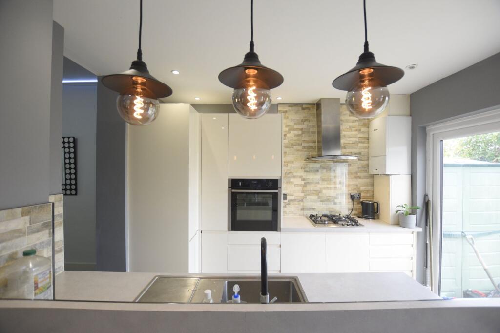House in London - View 5