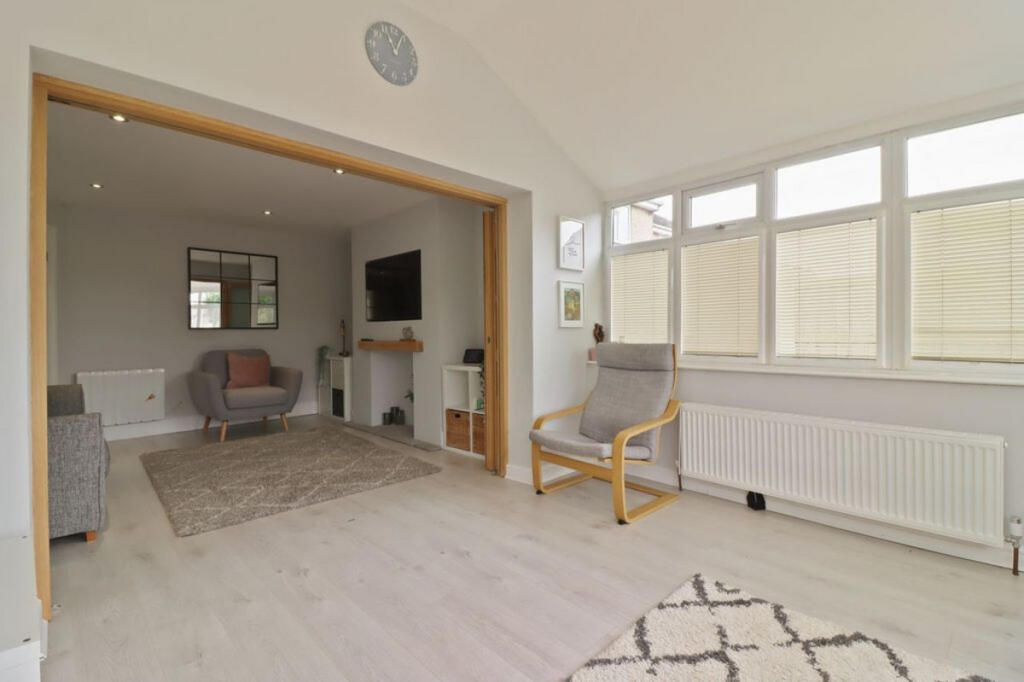 Stoneleigh Close, Dinnington, Sheffield, S25 photo 3