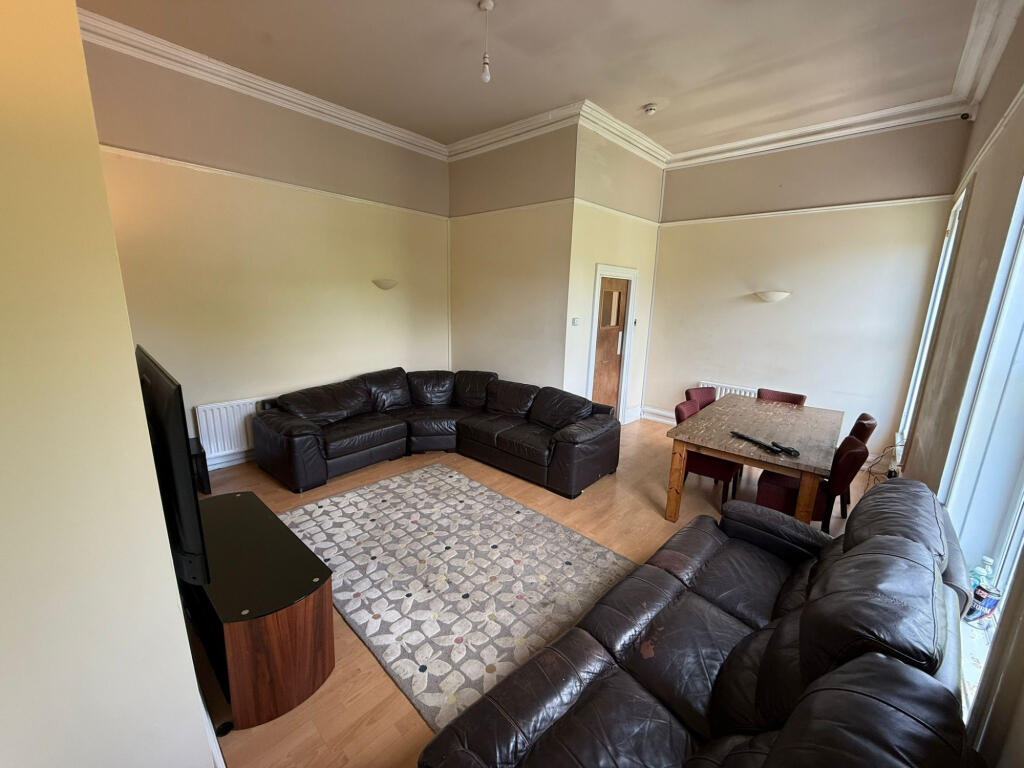 House in Manchester, Greater Manchester - View 5