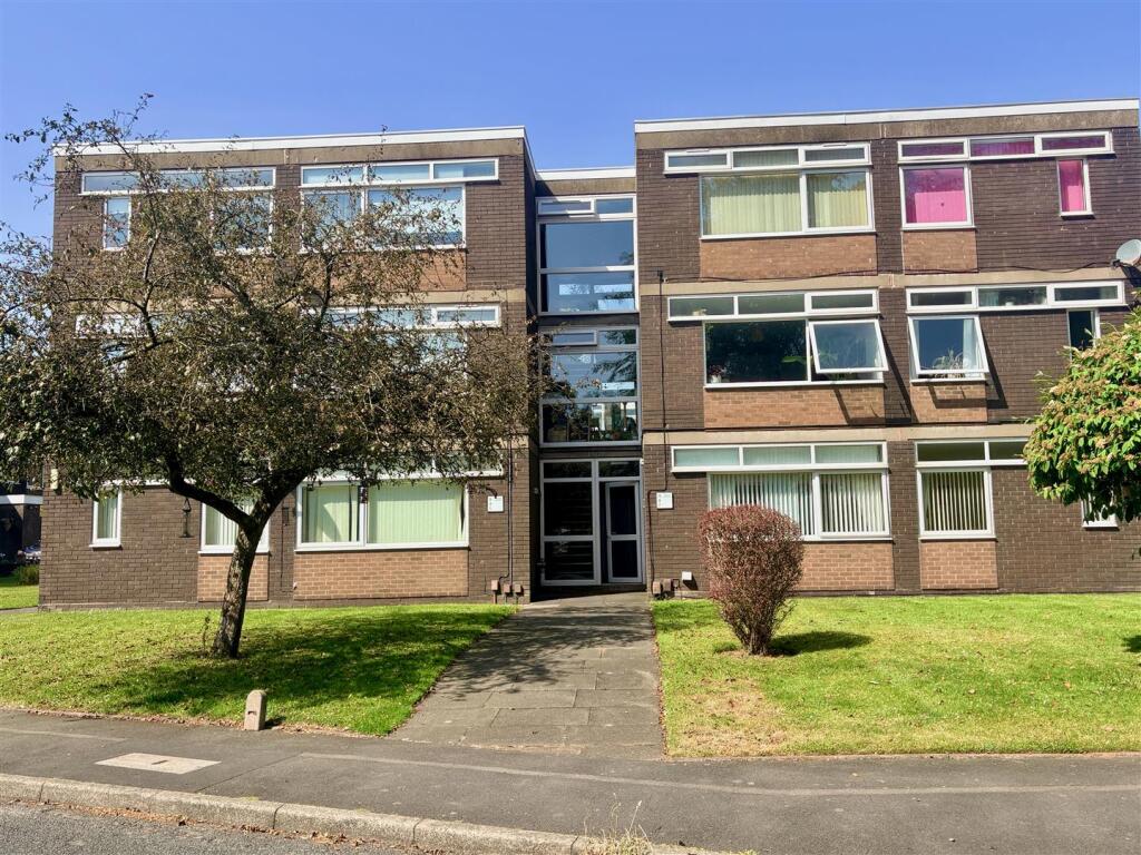 Main image of property: Bantock Gardens, Finchfield, Wolverhampton