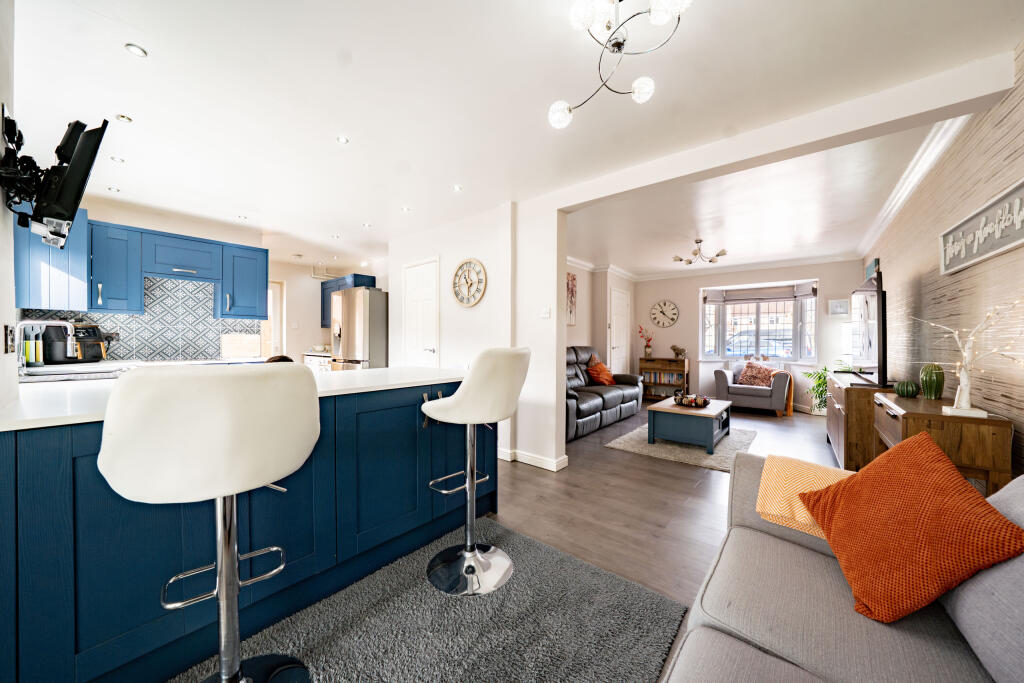 Normandy Close, Glenfield, Leicester, Leicestershire photo 3