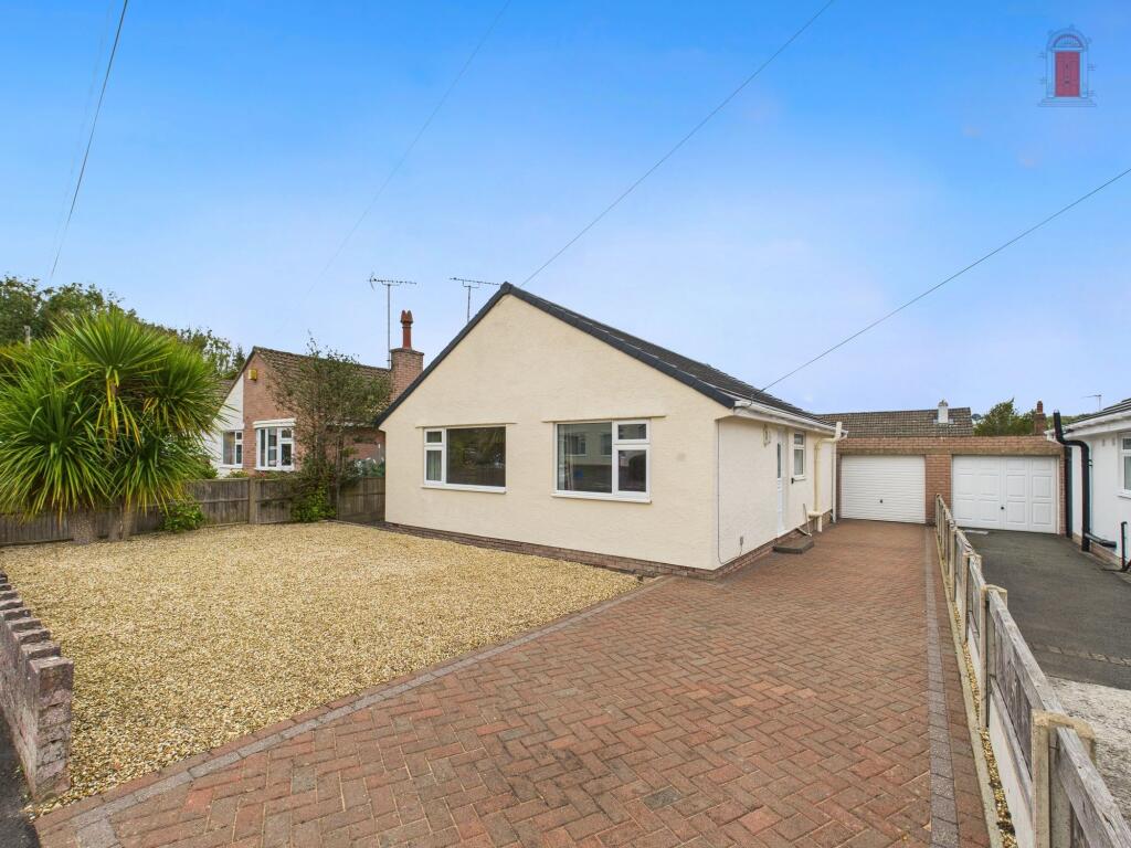 Main image of property: The Links, Gwernaffield, CH7