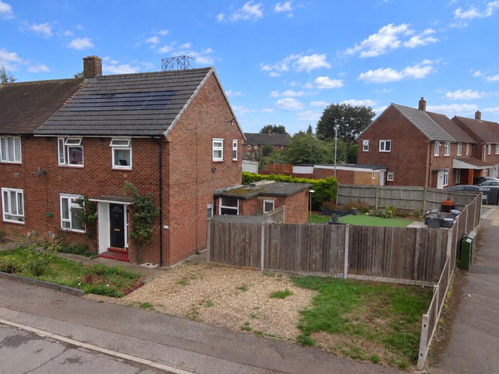 Main image of property: Red Rails, Luton, Bedfordshire, LU1