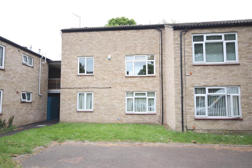 Main image of property: Lichfield Road, Cambridge