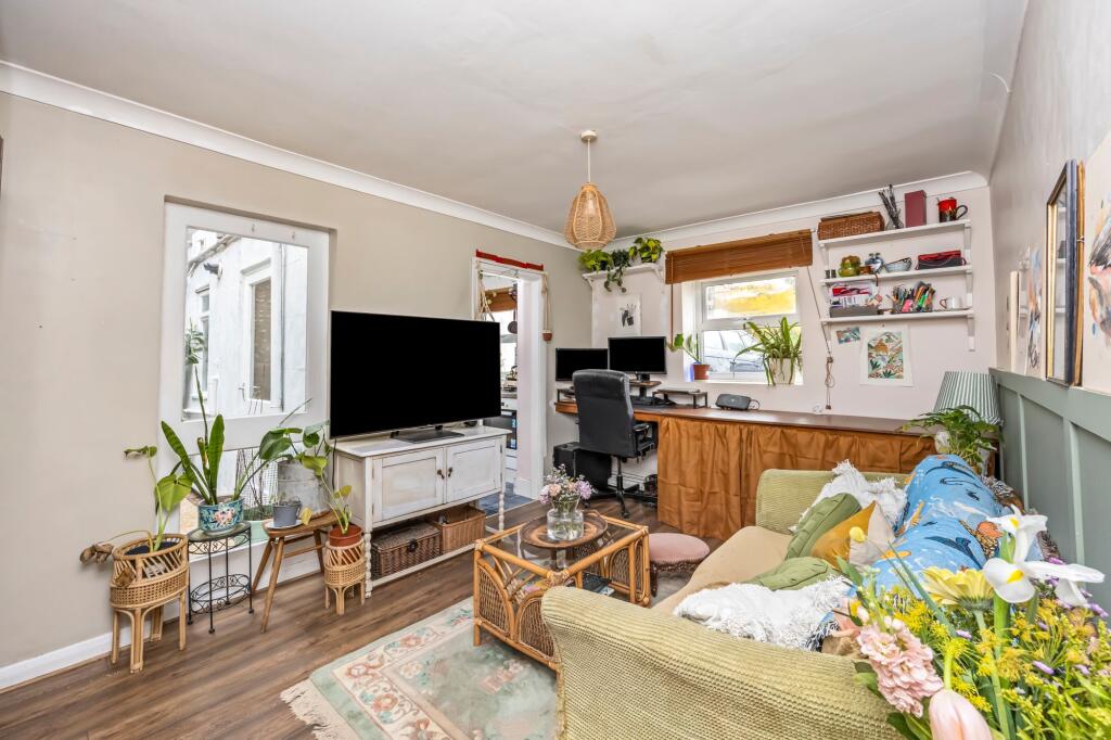 Main image of property: Southover Street, Brighton, BN2