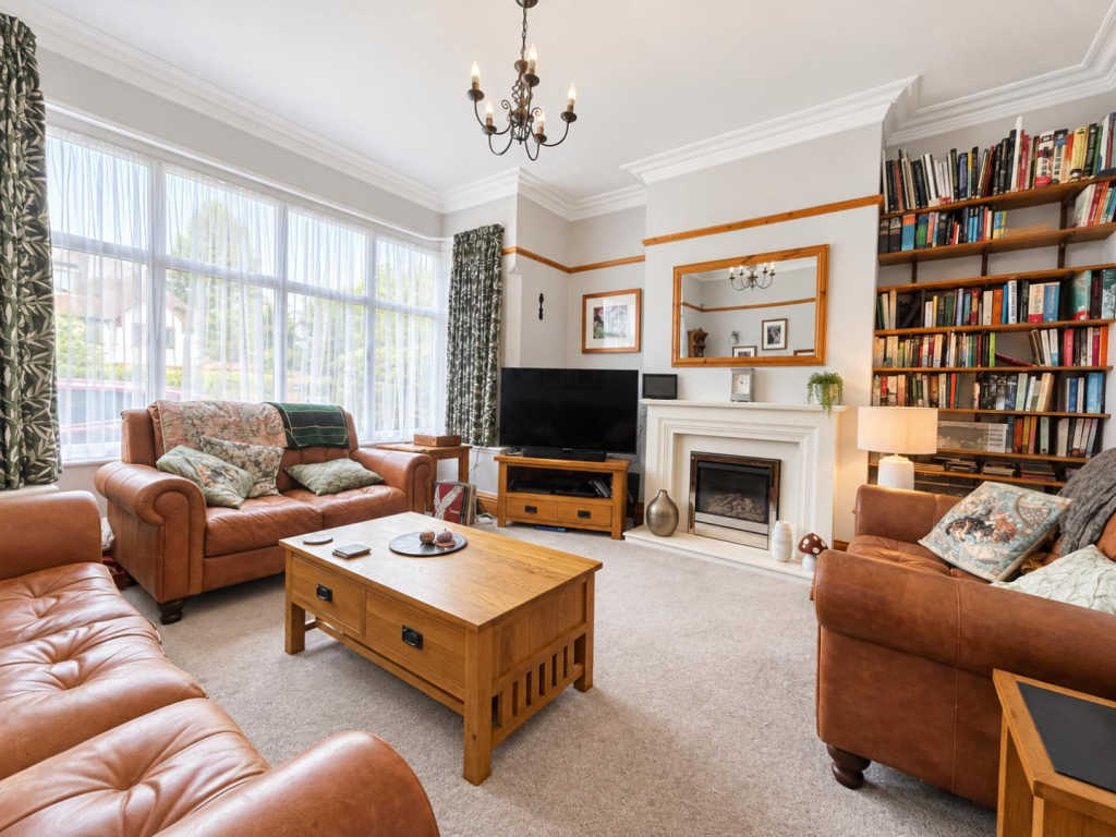 House in Northampton - View 3