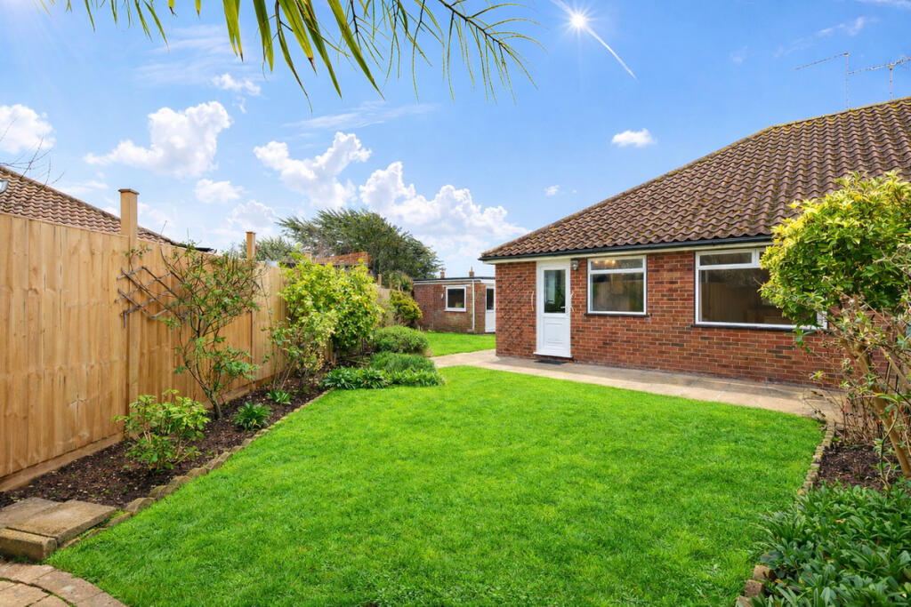 House in Worthing, Broadwater - View 2
