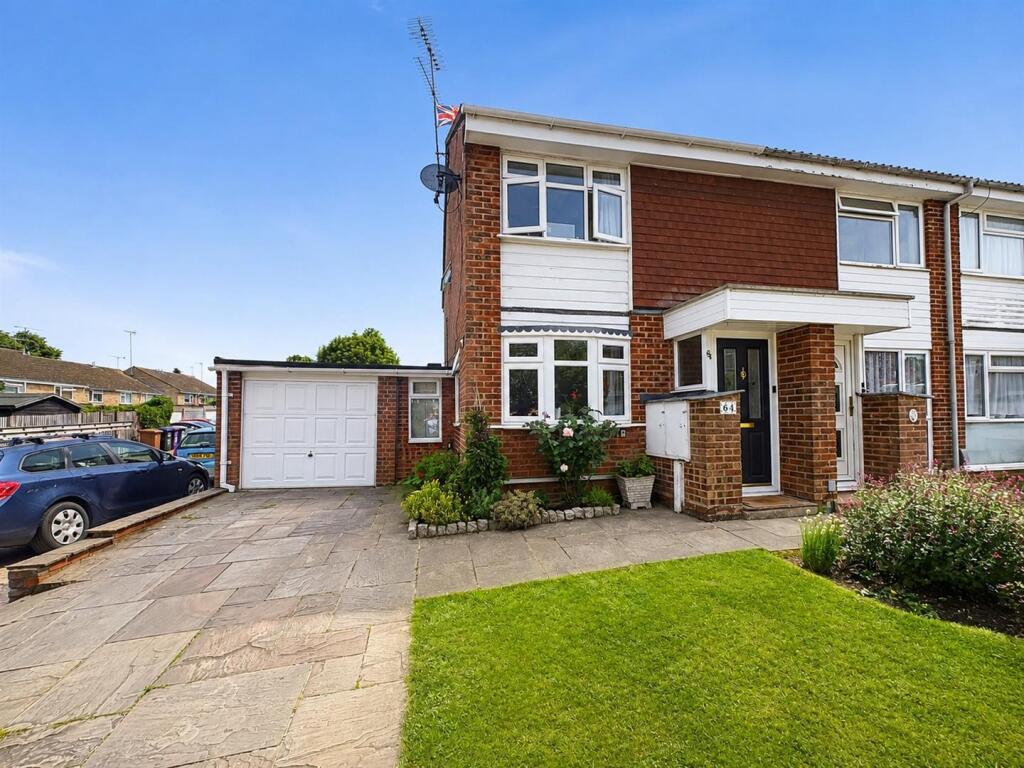 Main image of property: Orchard Way, Knebworth