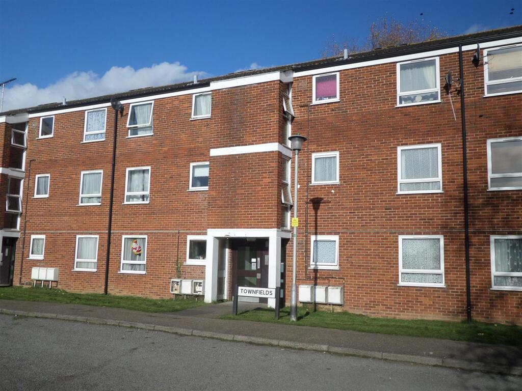 Townfields, Hatfield