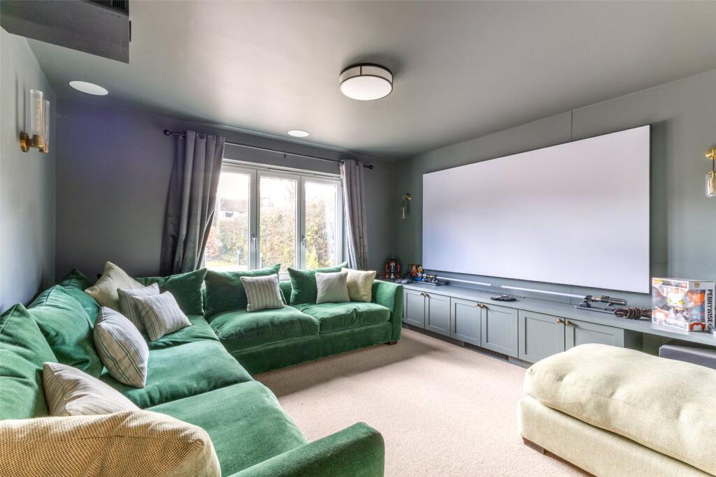 20, Broad Lane, Upper Bucklebury, Reading, West Berkshire, RG7 photo 3