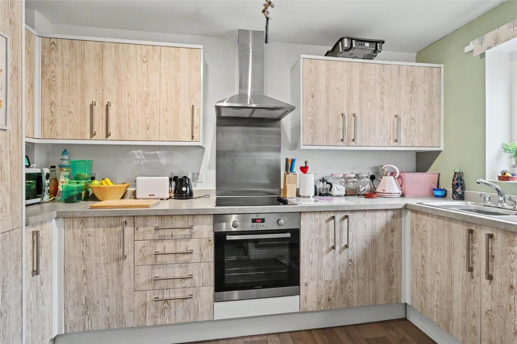 Shearford Close, Barnstaple, Devon, EX31 photo 4